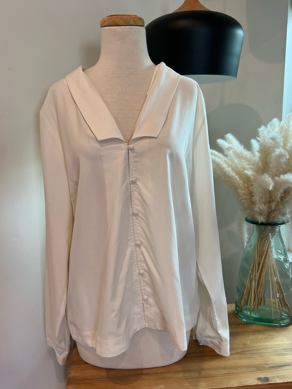 ME by Jennie Garth White blouse